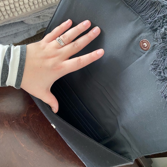 Stella & Dot Taj Clutch - Picture 3 of 3